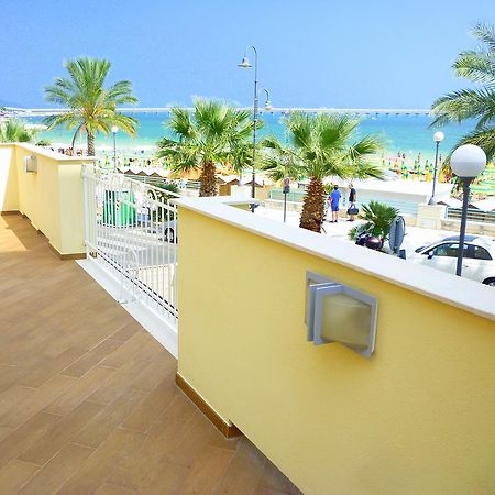 Mare E Castello Apartment Manfredonia Exterior photo