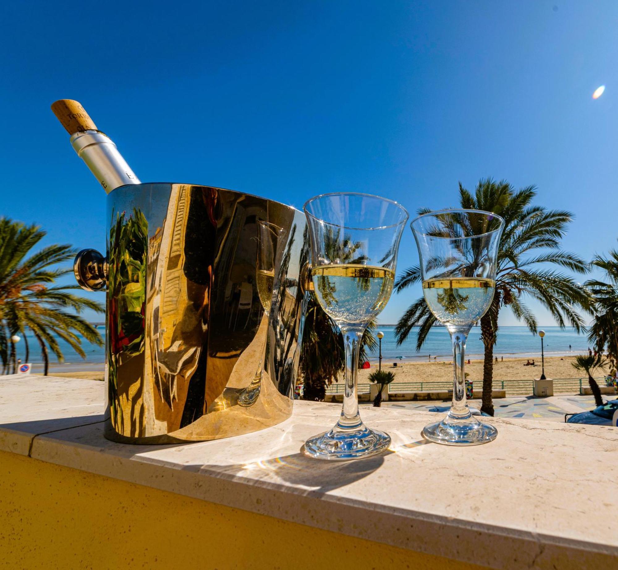 Mare E Castello Apartment Manfredonia Exterior photo