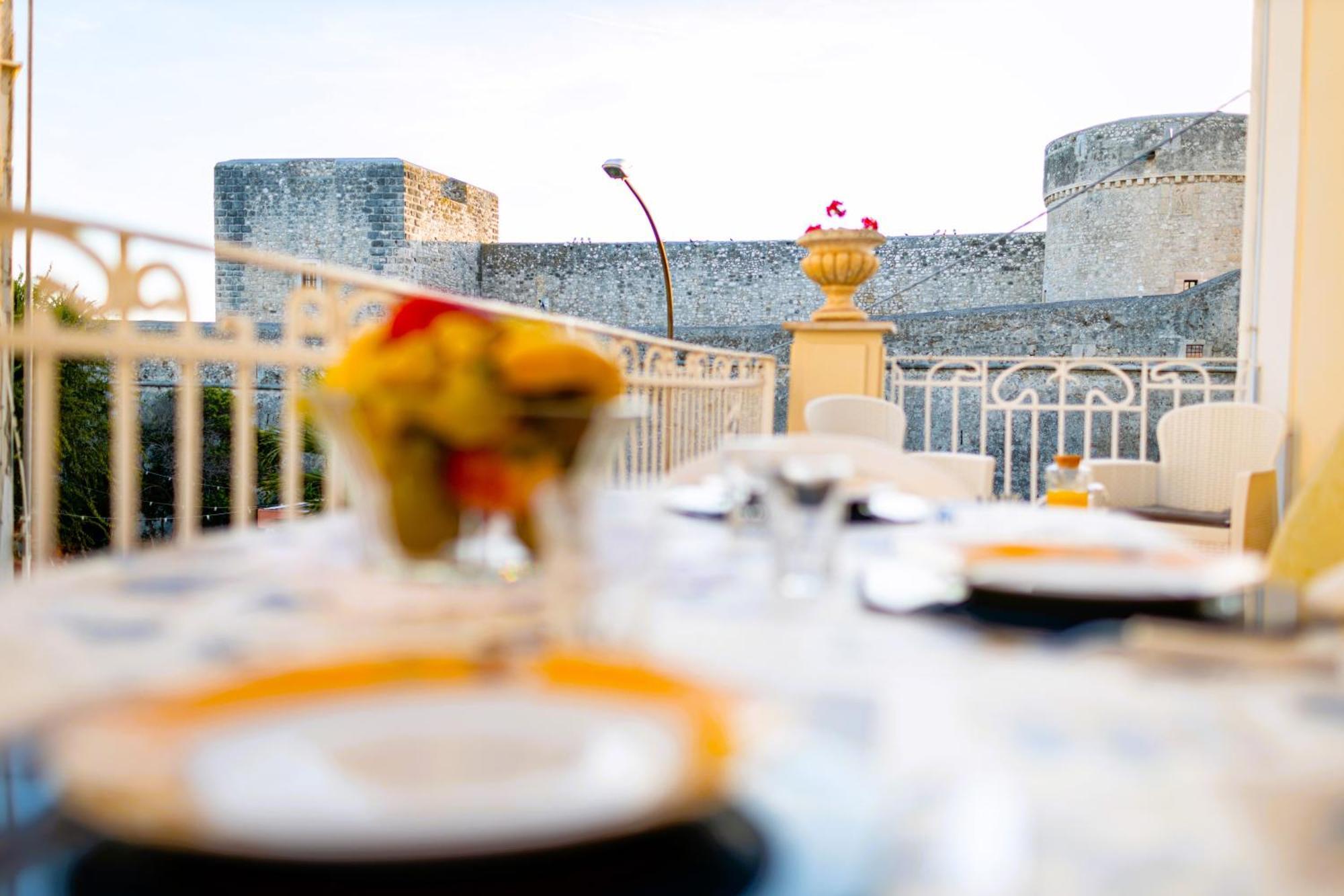 Mare E Castello Apartment Manfredonia Exterior photo