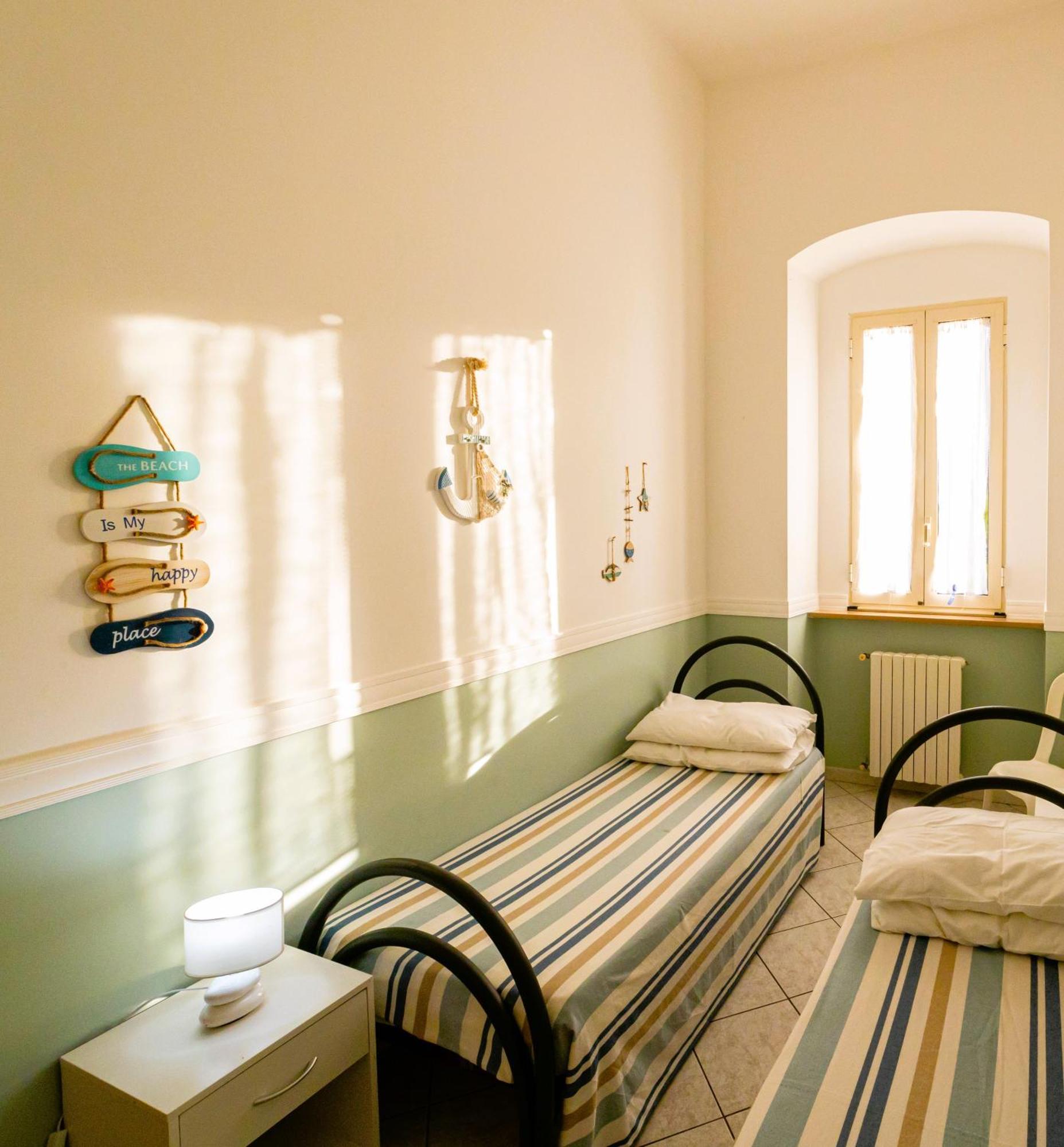 Mare E Castello Apartment Manfredonia Exterior photo